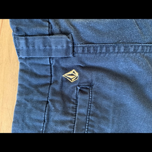 SOLD! Volcom black shorts - Picture 5 of 5